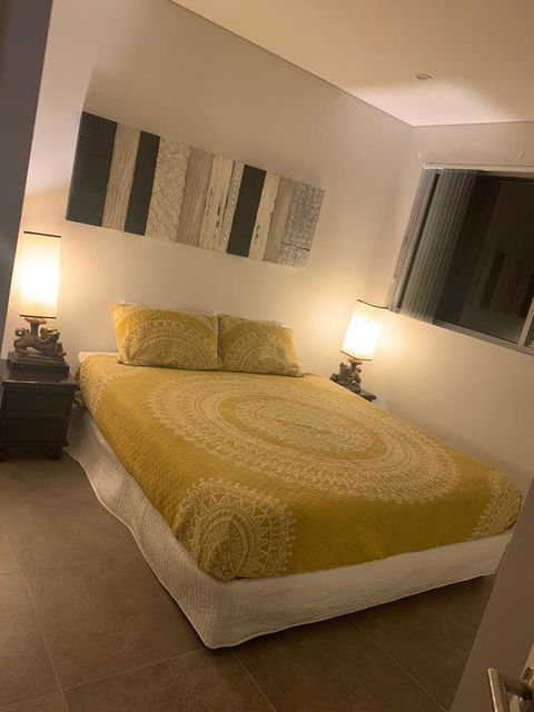 Luxury Executive Apartment - Accommodation Australia 0