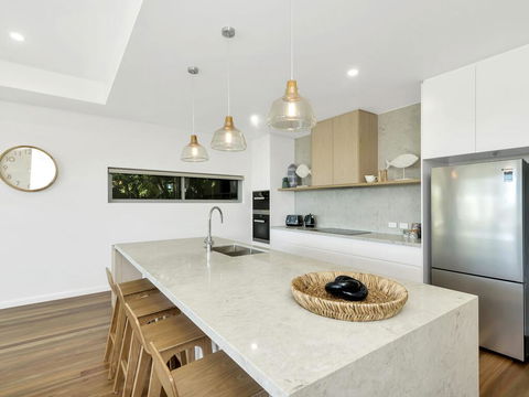 Luxury On Currumbin Beach - Local Tourism 2