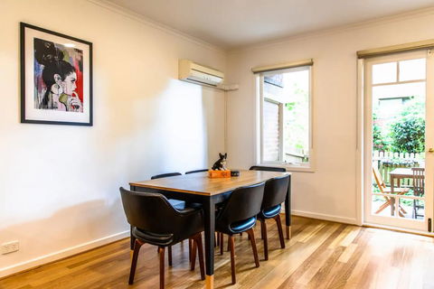 Luxury Spacious 2 Bedroom Fitzroy Apartment - Accommodation Australia 2