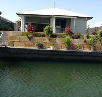 M  T's Waterfront Bed  Breakfast - Accommodation Australia
