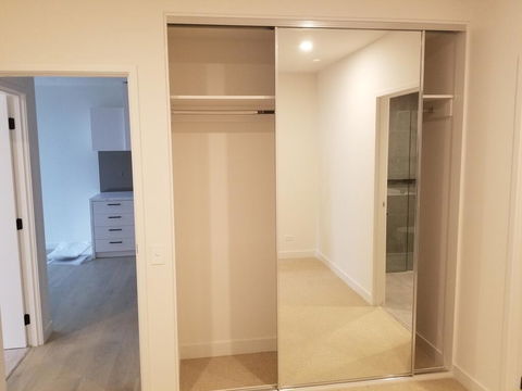 M City Self Contained Apartment - Local Tourism 3