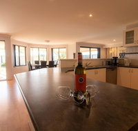 Madora Bay Beach House - Accommodation Australia
