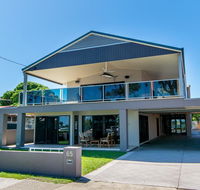 Magical holiday home - Welsby Pde Bongaree - Accommodation Australia