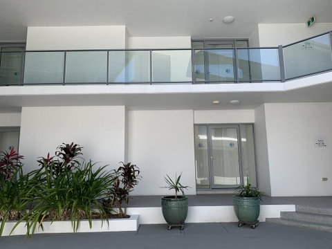 Magnetic Blue Waterfront Apartments - Accommodation Australia 2
