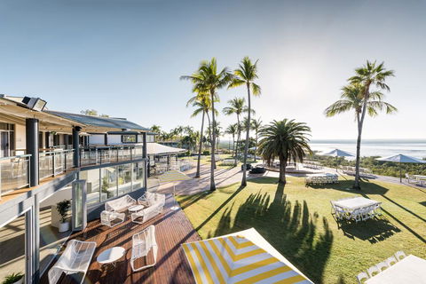 Mangrove Hotel - Australia Shopping 0