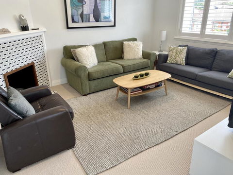 Manly Beach Holiday Getaway In Prime Location - Accommodation Australia 0