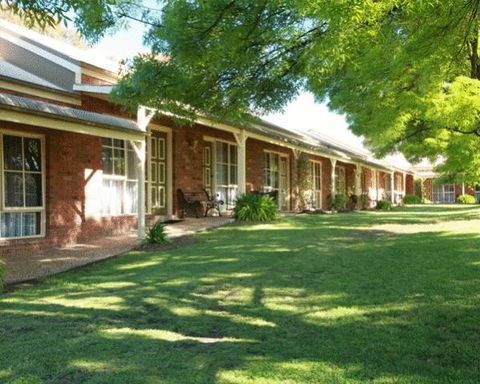 Mansfield Valley Motor Inn - Accommodation Australia 1