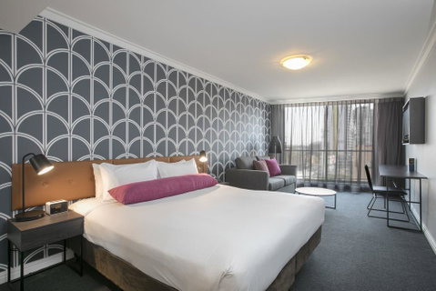 Mantra Sydney Central - Bed n Breakfasts 0