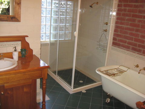 Marananga Cottages - Accommodation Australia 3