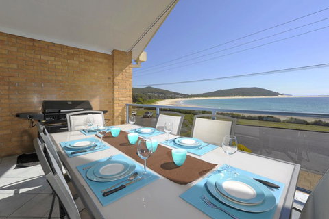 Marine Dr 2/68 - Fingal Bay - Bed n Breakfasts 1