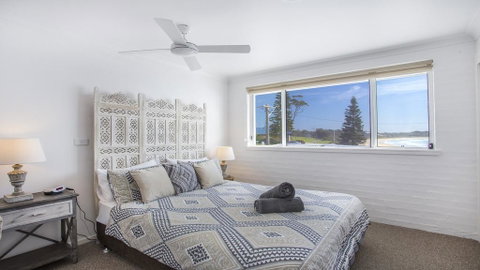 Mariners 4 - Mollymook - Accommodation Australia 3