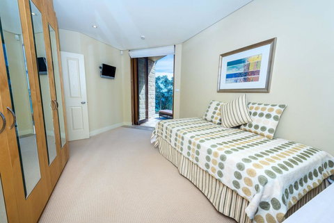 Mariners Rest Unit 3 - Nelson Bay - Bed n Breakfasts 1