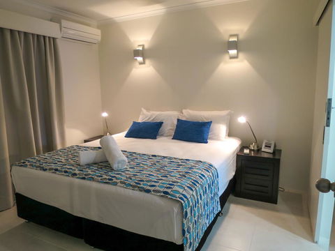Marlin Waters Beachfront Apartments - Accommodation Australia 1