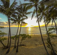 Marlin Waters Beachfront Apartments - Accommodation Australia