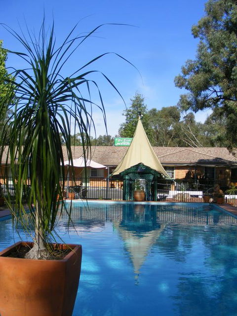 Matthew Flinders Motor Inn - Accommodation Australia 3