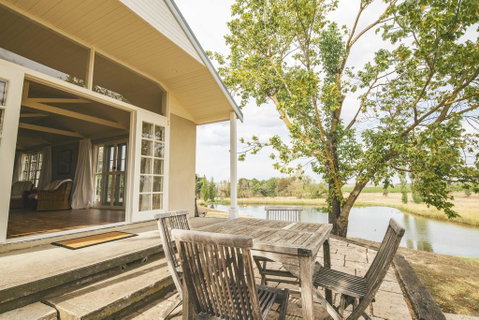 Mayfield Vineyard - Accommodation Australia 2