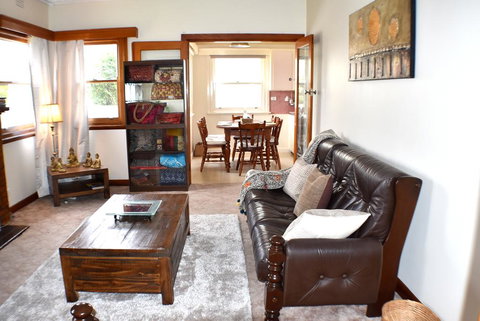 Meraki House - Accommodation Australia 2