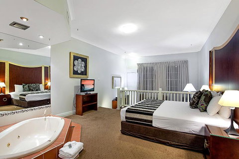 Mercure Maitland Monte Pio - Local Tourism 1