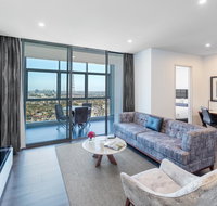 Meriton Suites Chatswood - Bed n Breakfasts