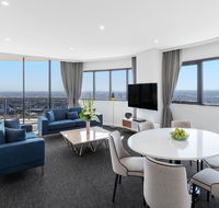 Meriton Suites Kent Street - Accommodation Australia