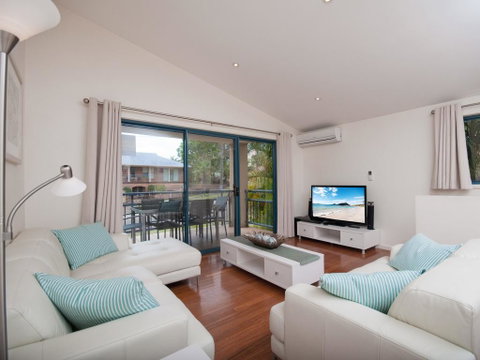 Messines Street, Starfish Lodge, Unit 1, 1A - Accommodation Australia 0