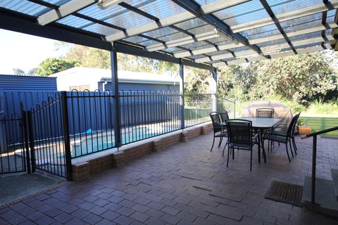 MIDDLEROCK RETREAT - 92 Chepana St LC - Accommodation Australia 2