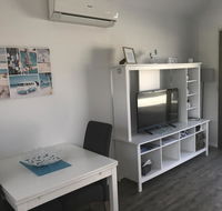 Mindarie Beach Studio - Accommodation Australia