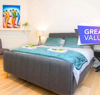 Minutes from the beach shops and parks Free - Wifi - Nespresso - Netflix - Accommodation Australia