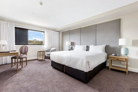 Miramare Gardens Boutique Accommodation - Accommodation Australia 0