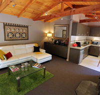 Mirkwood Forest Self-contained Spa Cottages - Australia Shopping