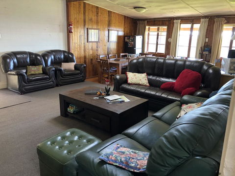 Mirradong Cottage - Accommodation Australia 3