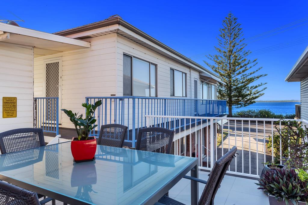 Shoal Bay NSW Accommodation Australia