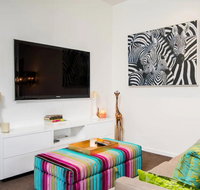 Modern 1 Bedroom Apartment in Richmond - Accommodation Australia