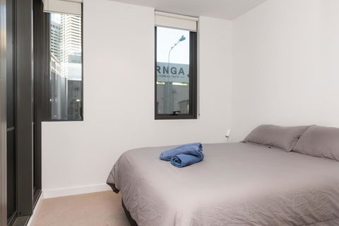 Modern Apartment In Darling Harbour - Accommodation Australia 2