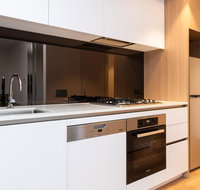 Modern Apartment in Darling Harbour - Bed n Breakfasts