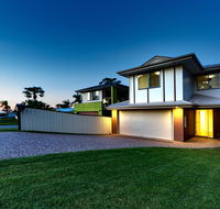 Modern Home away from Home - Australia Shopping