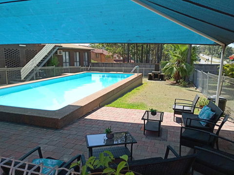 Molly Morgan Motor Inn - Accommodation Australia 1
