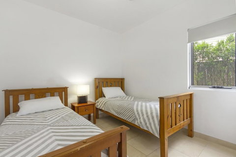 Mollymook Townhouse - Shepherd Street 3/13 - Accommodation Australia 3