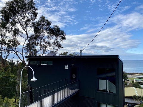 Months And Seasons - Momentary Escapes - Beach House - Accommodation Australia 0