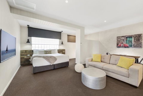 Moonlight Bay Apartments - Accommodation Australia 1