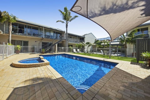 Moonlight Bay Apartments - Accommodation Australia 0