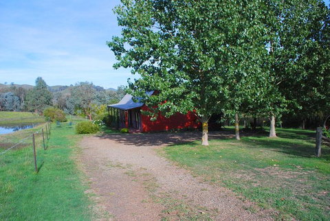Moore House - Bed n Breakfasts 2