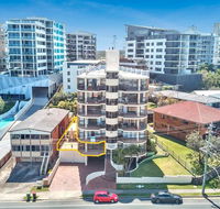 Moreton Towers Unit 1 25 Moreton Pde Kings Beach - Accommodation Australia