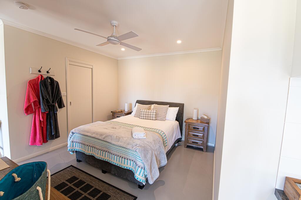 Shadforth NSW Accommodation Australia