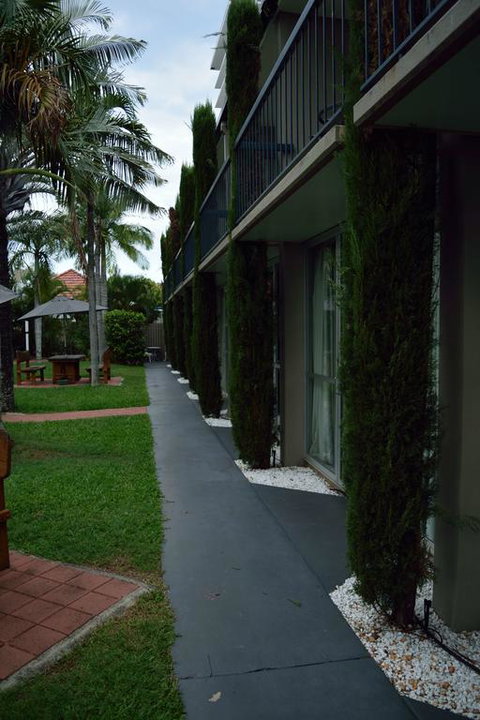 Motel 98 - Australia Shopping 3