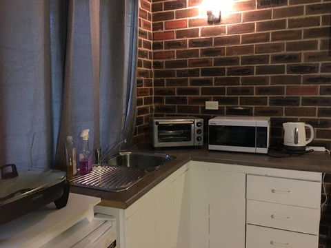 Motel Studio Room - Accommodation Australia 3