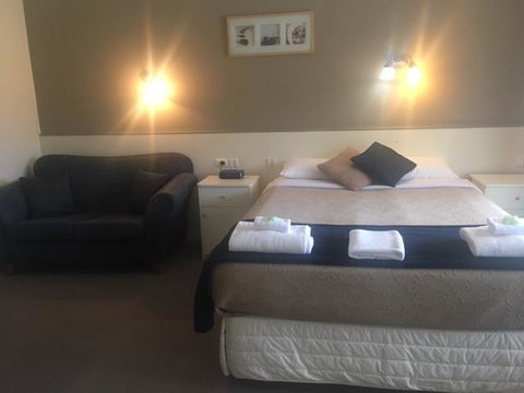 Motel Wingrove - Bed n Breakfasts 3