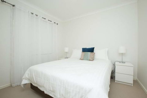 Mt Pleasant Short Stay - Accommodation Australia 1
