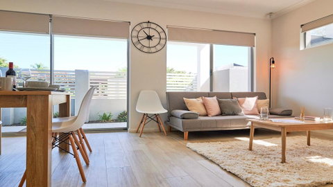 Murdoch Hospital & Uni - Netflix & WiFi - - Accommodation Australia 1