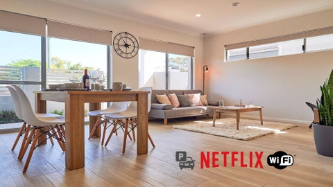 Murdoch Hospital & Uni - Netflix & WiFi - - Accommodation Australia 0
